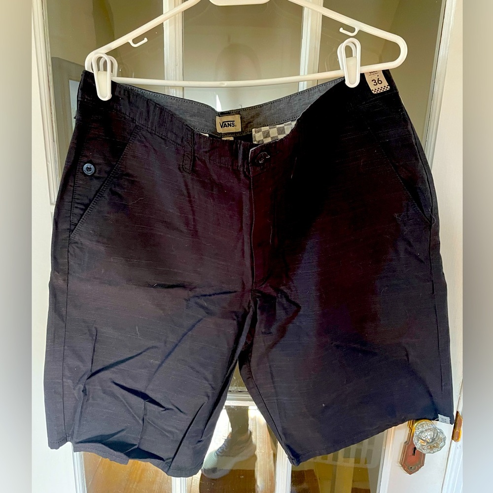 New with tags. Mens Vans shorts